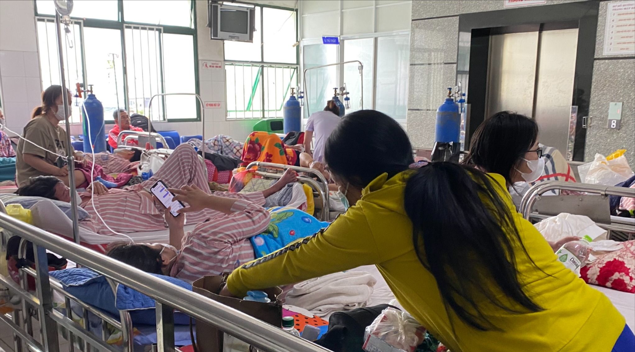Từ ngày 1-7, cha mẹ được nghỉ bao nhiêu ngày để chăm con bệnh? 
