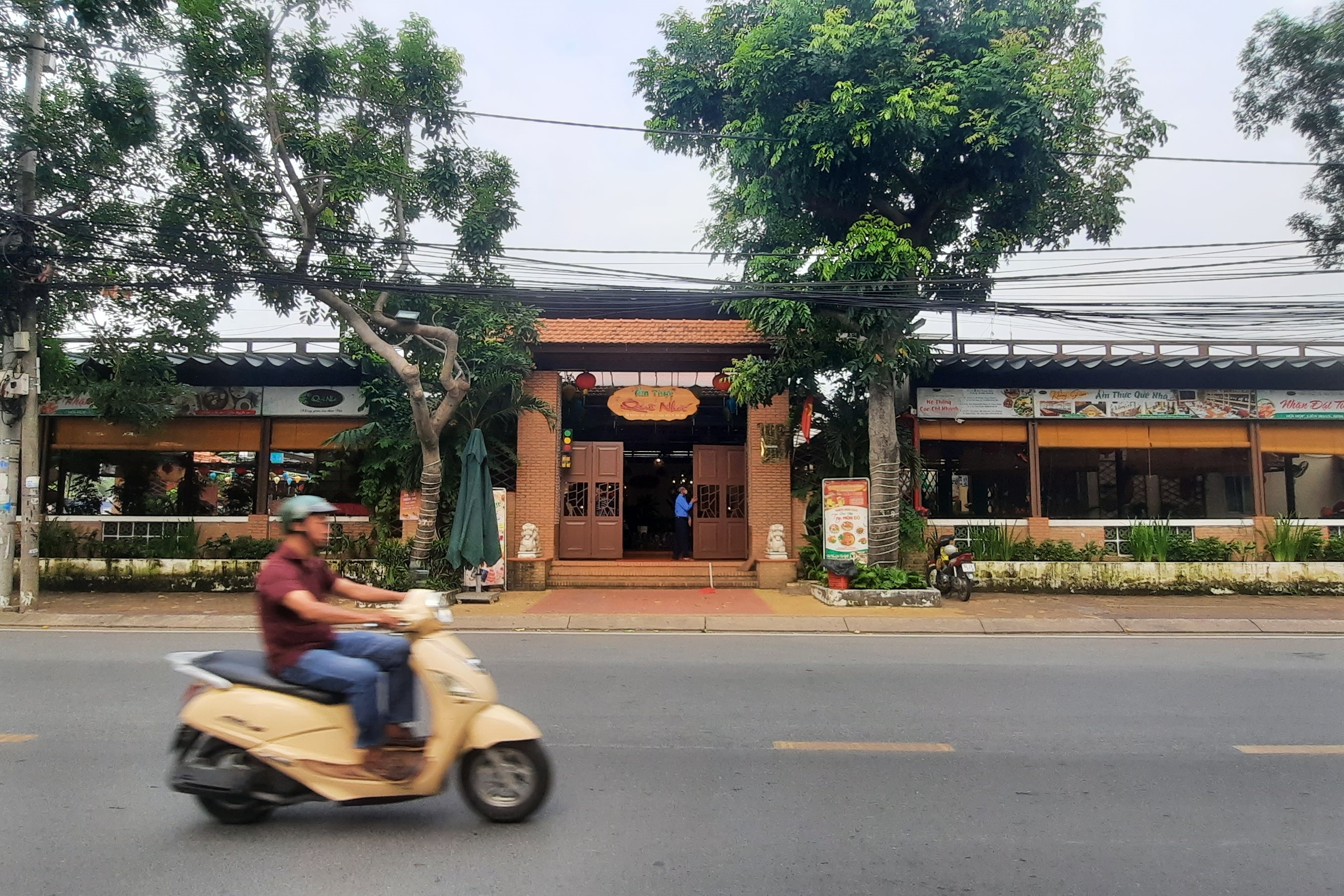 Phường Thảo Điền nói gì về nhà hàng, biệt thự xây trái phép