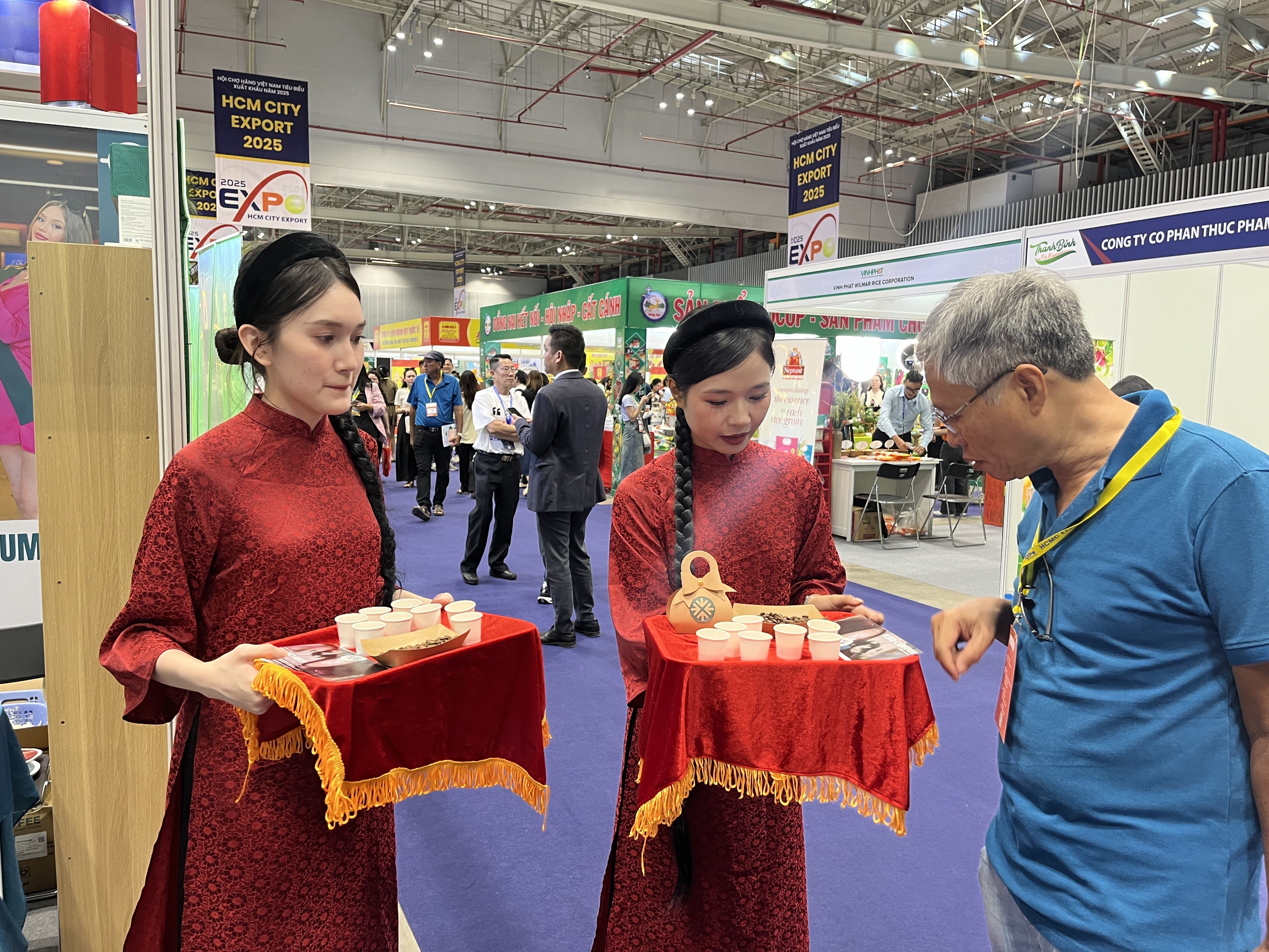 hội chợ hàng Việt  Nam 9.JPG