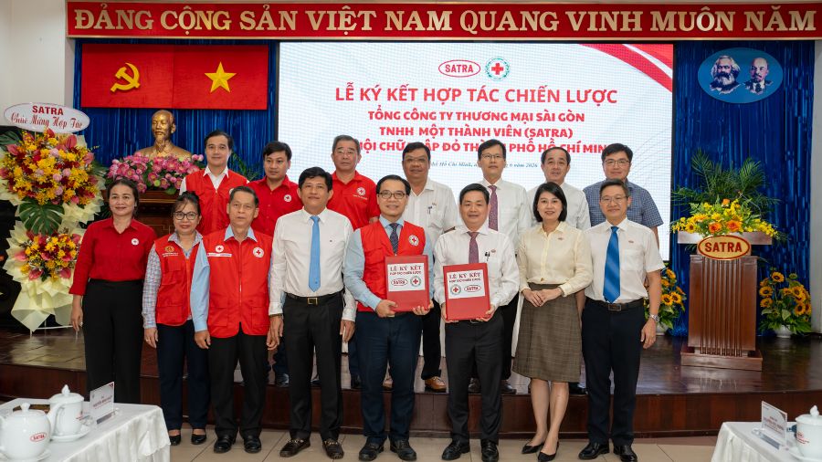 hợp tác chiến lược .jpg