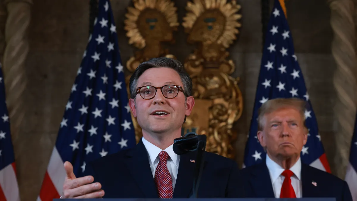 Bất đồng nội bộ Cộng hoà ảnh hưởng việc ông Trump nhậm chức?