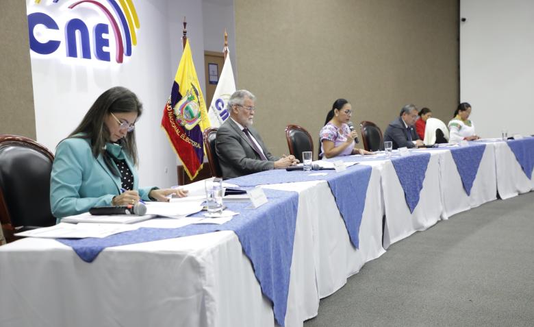Ecuador ấn định trưng cầu dân ý mở đường Mỹ trở lại với căn cứ quân sự Manta.jpeg