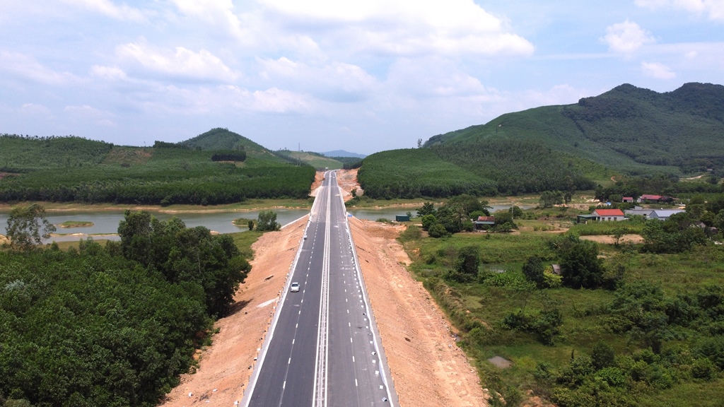 Cao tốc Quảng Ngãi - Kon Tum mới được cấp thẩm quyền đưa vào quy hoạch mạng lưới đường bộ. Ảnh minh hoạ. Ảnh: V.LONG