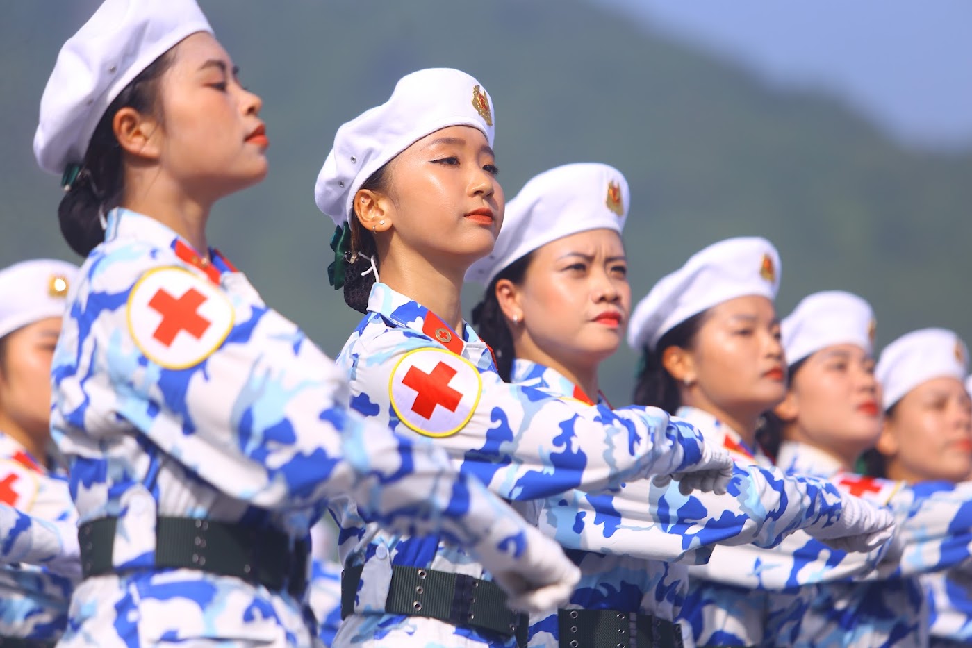 khoi-nu-manh-me-nhung-van-duyen-dang-trong-hop-luyen-dieu-binh-dieu-hanh-6.JPG