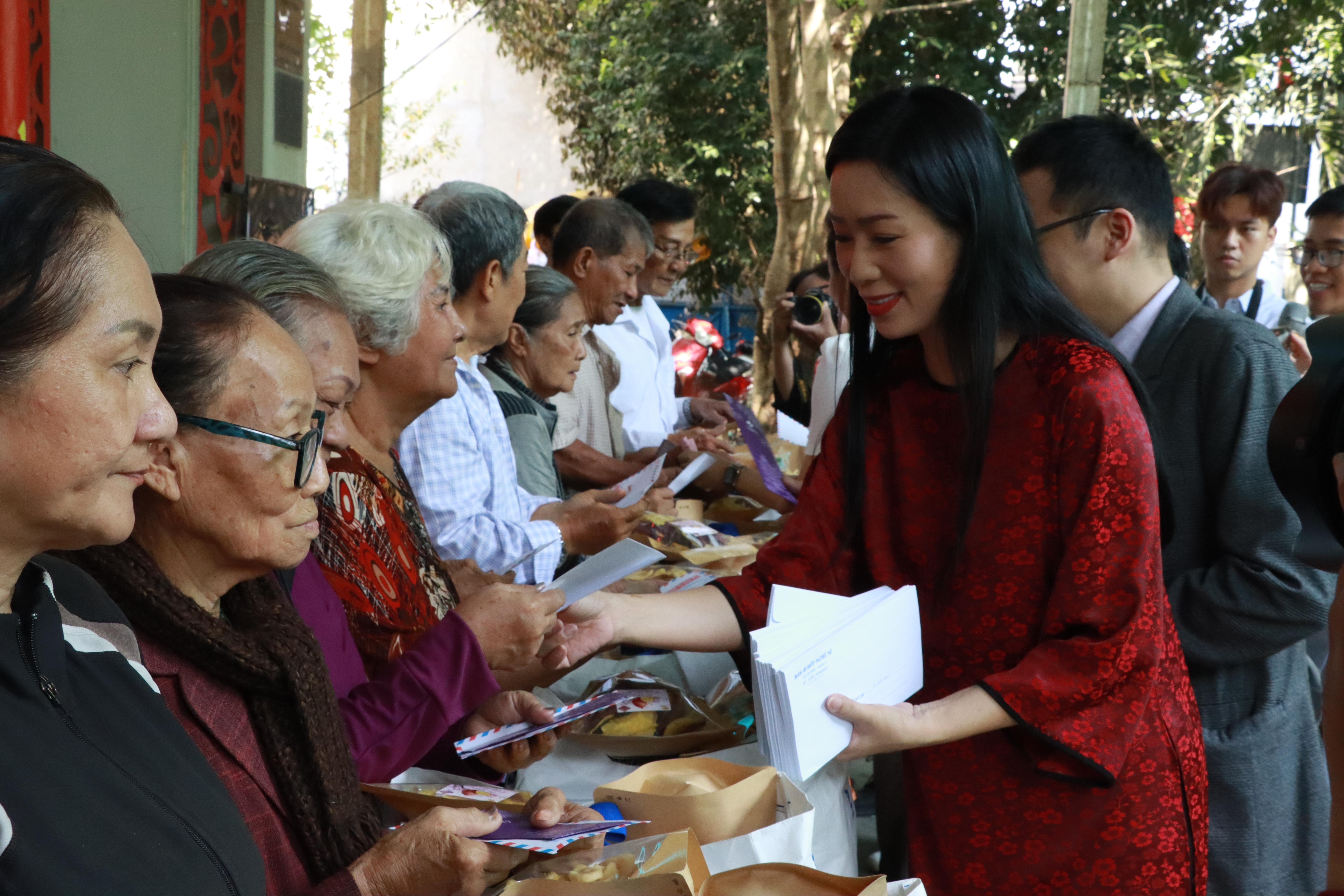 trinh-kim-chi.JPG