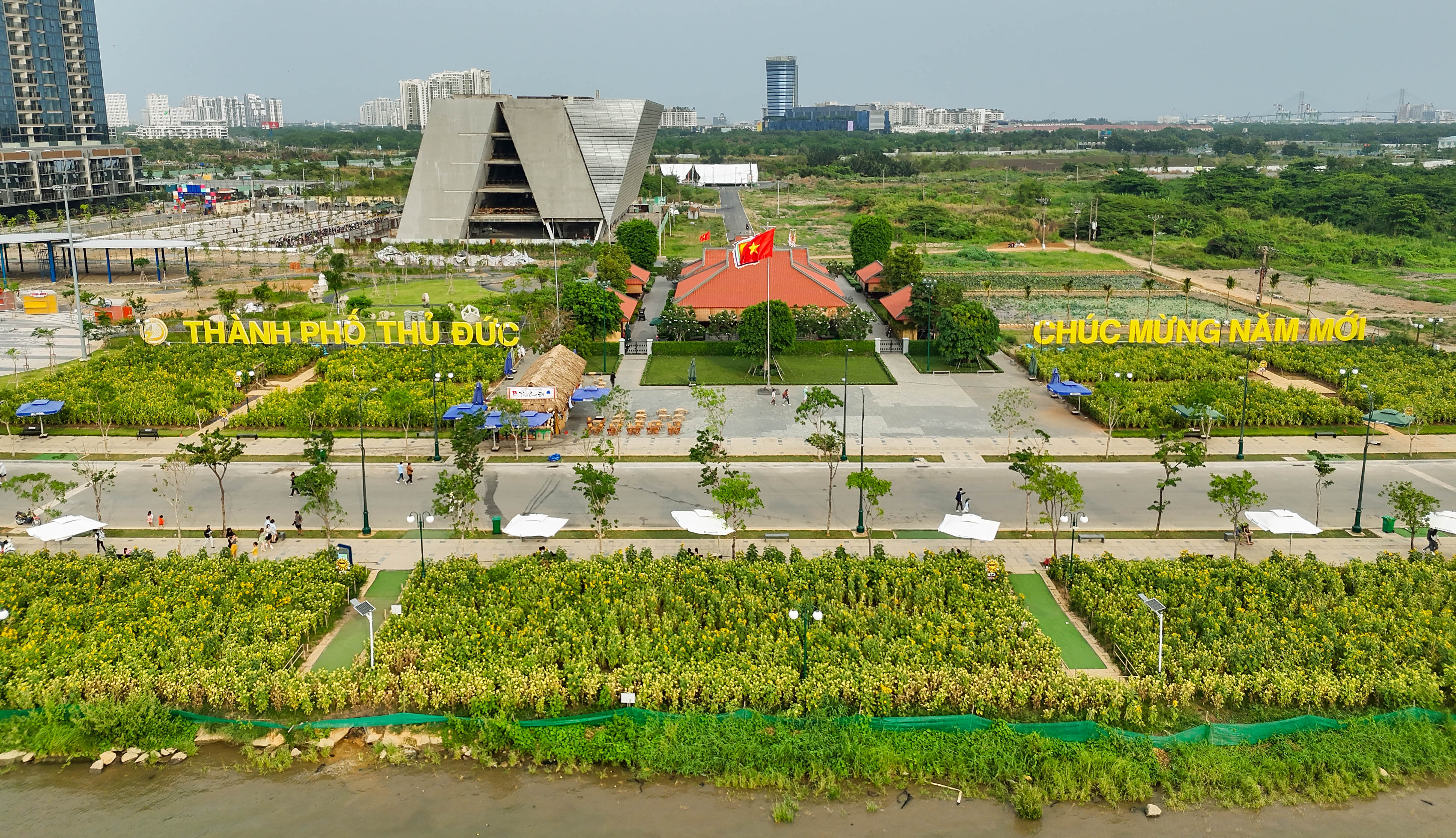 cong vien bo song 2.jpg