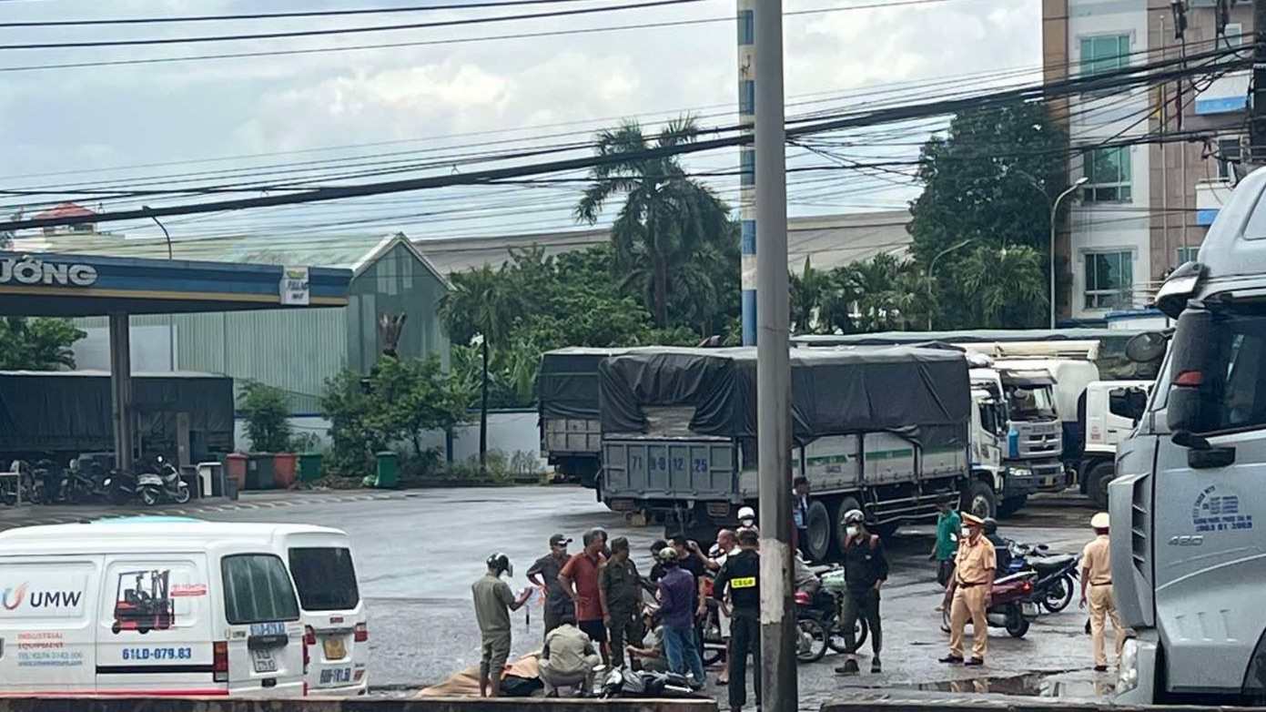 tài xế xe tải.jpeg
