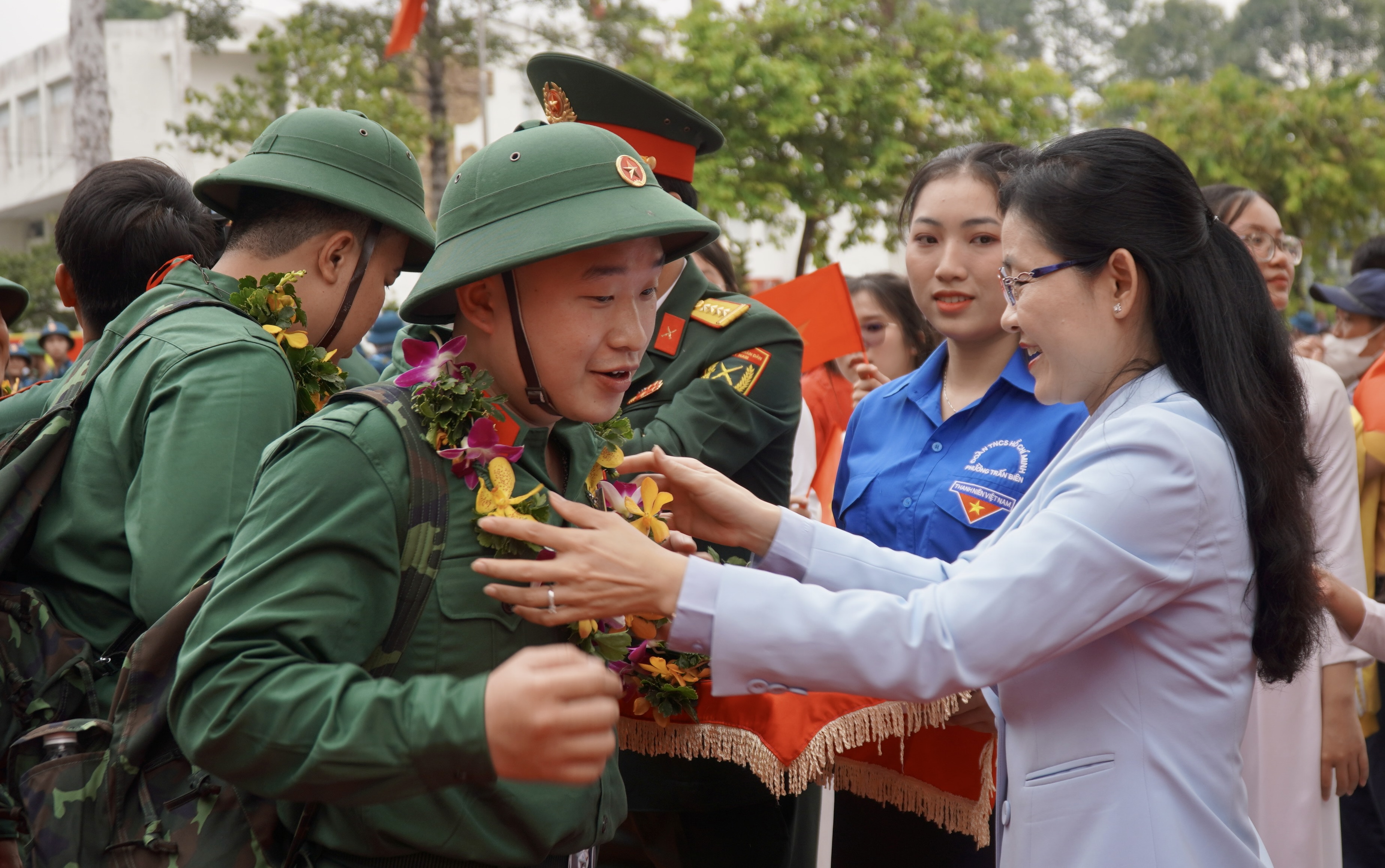 nhập ngũ 24.jpg