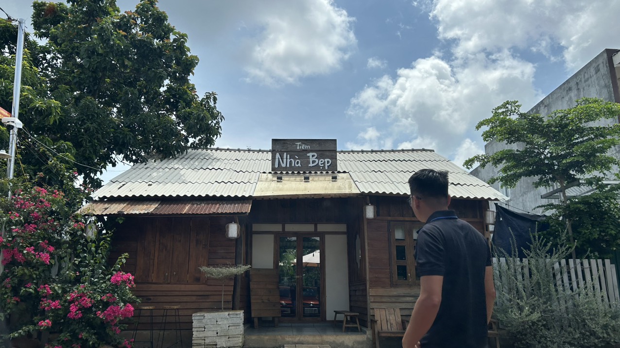quán cà phê Nhà Bẹp.jpg