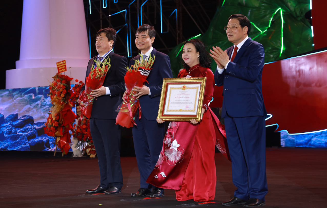 nen TANG HCIMG_7672.jpg