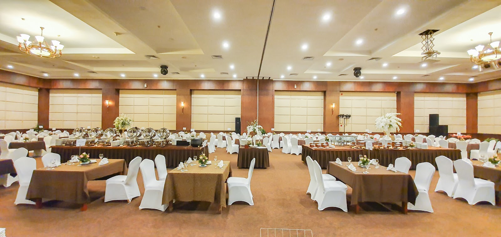 Không gian tại khách sạn Sài Gòn – Hạ Long