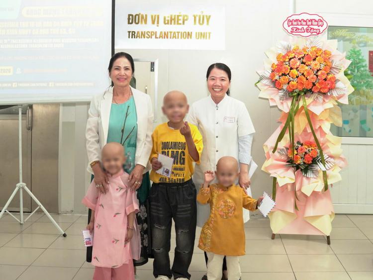 Bệnh viện Trung ương Huế tổ chức lễ ra viện cho 3 ca ghép tủy