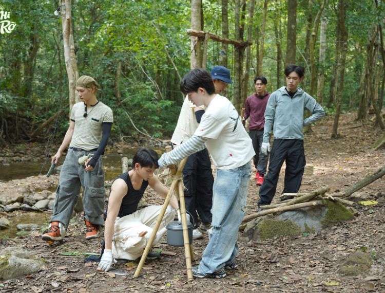 Isaac gánh team giữa rừng sâu, RHYDER gây bất ngờ với loạt sáng kiến sinh tồn