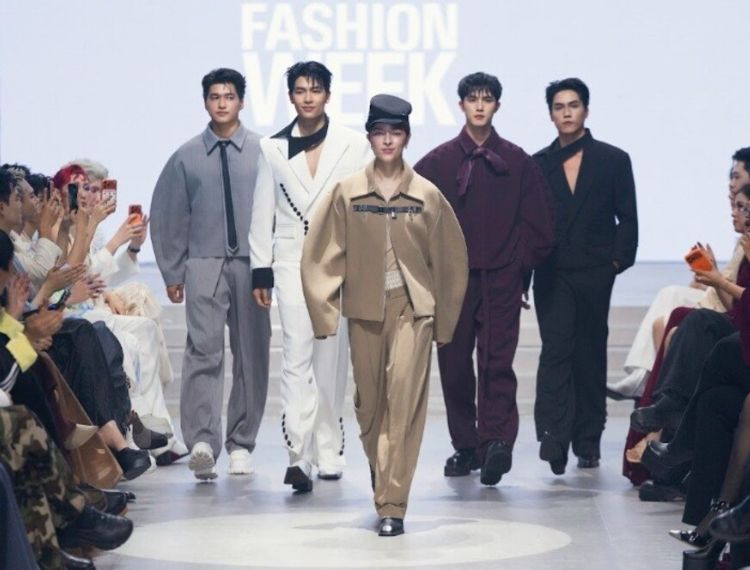 "F4 điện ảnh" Quốc Anh, Ma Ran Đô, Trần Ngọc Vàng và Võ Điền Gia Huy gây chú ý trên sàn diễn thời trang