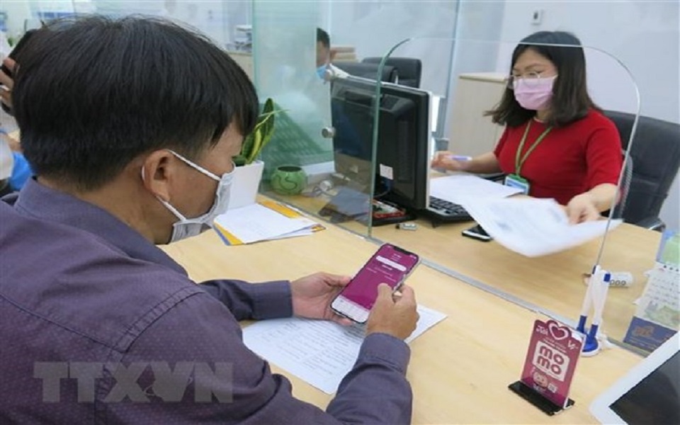 Chính phủ yêu cầu giảm tỷ lệ trễ hẹn trong giải quyết hồ sơ hành chính