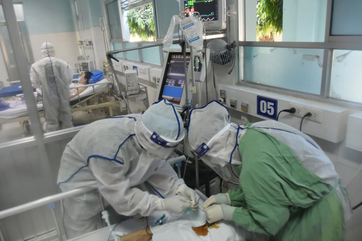 Chính phủ cầu thị ý kiến của nhà khoa học trong phòng chống dịch