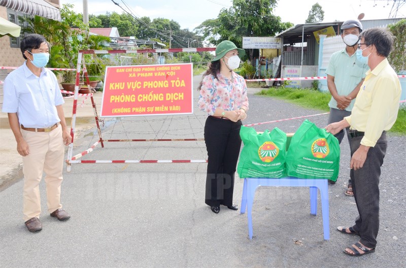 TPHCM chọn huyện Củ Chi và quận 7 làm thí điểm cho kịch bản bình thường mới sau 15-9