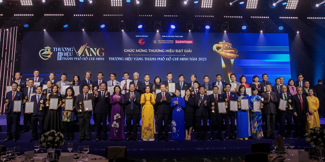 Lửa thử Thương Hiệu Vàng, gian nan thử sức doanh nghiệp
