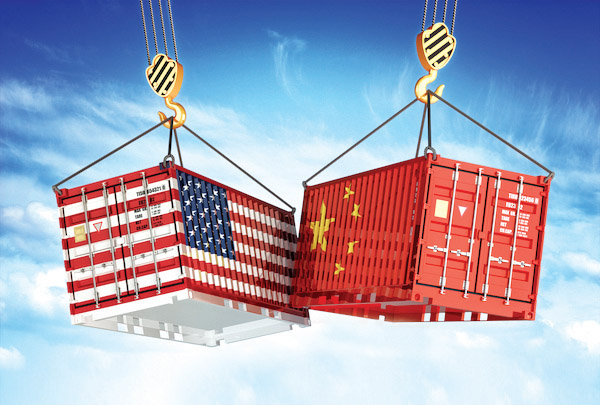 Ông Trump tuyên bố tăng thuế thêm 100% với hàng hóa Trung Quốc