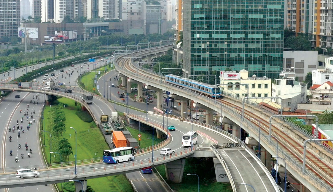 TPHCM tìm ở đâu 1,2 triệu tỉ đồng mỗi năm cho giấc mơ siêu đô thị?