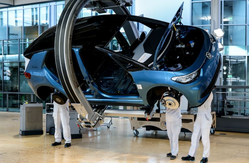 EU muốn doanh nghiệp giảm phụ thuộc vào Trung Quốc