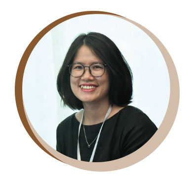 Về những người đứng sau trang báo...