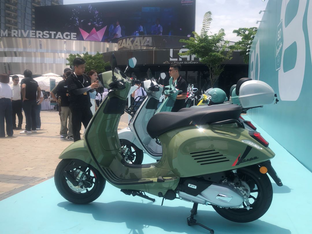 Piaggio khẳng định các dòng xe hiện hành tương thích với xăng E10