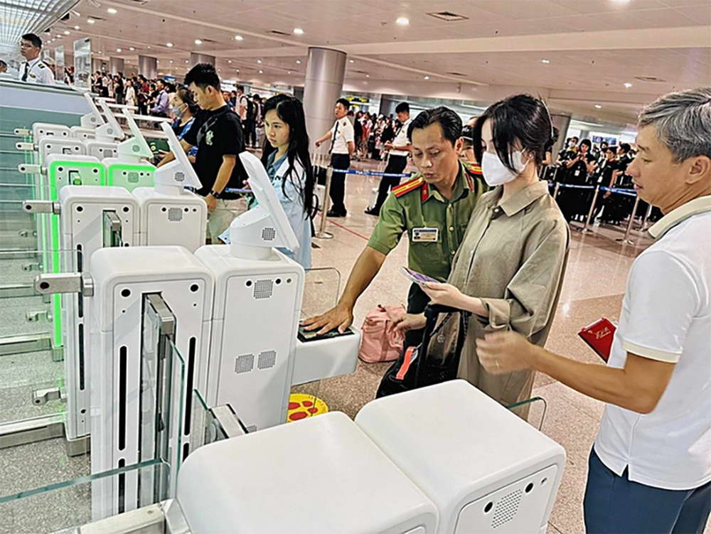 Phó thủ tướng yêu cầu sửa quy định tạm hoãn xuất cảnh vì nợ thuế