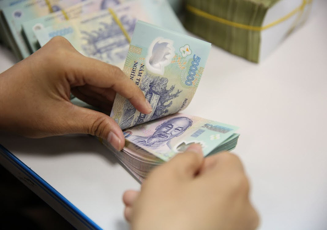SBV transfers VND16 trillion to offer loans to impacted firms