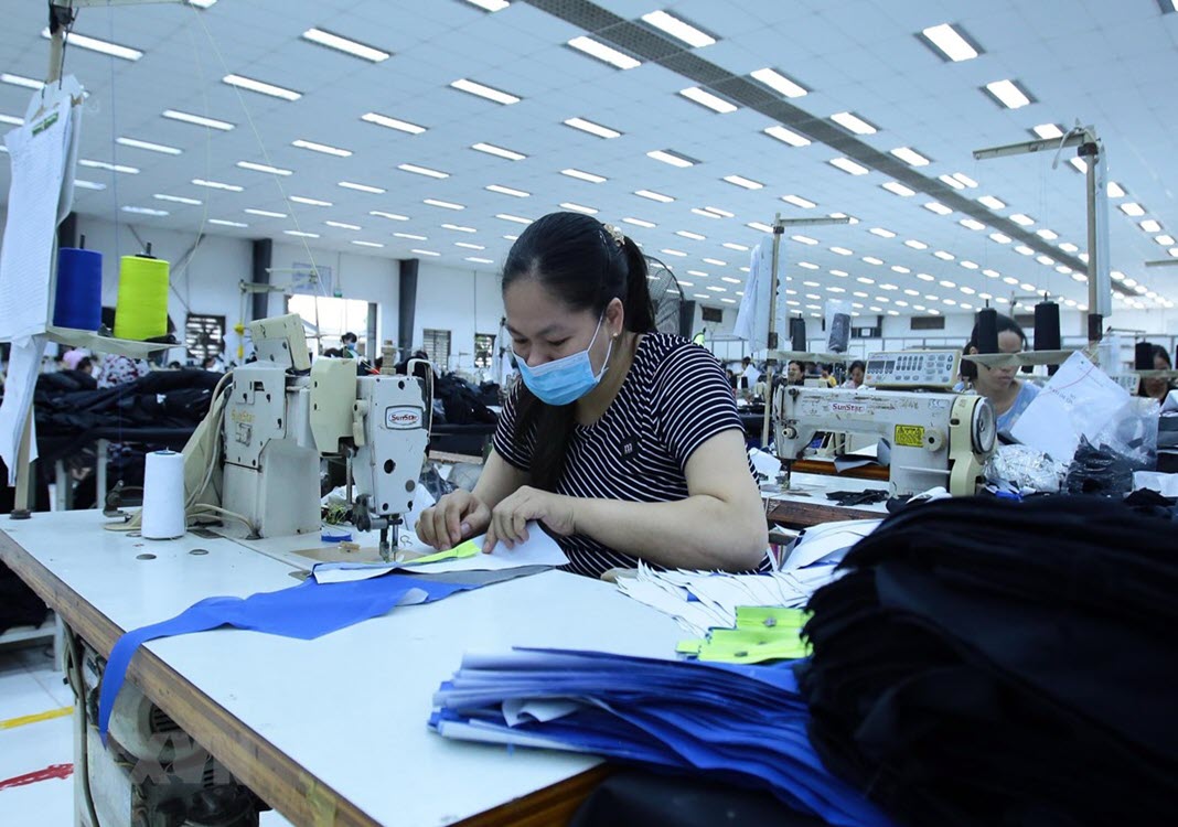 Gov’t considers further stimulus packages