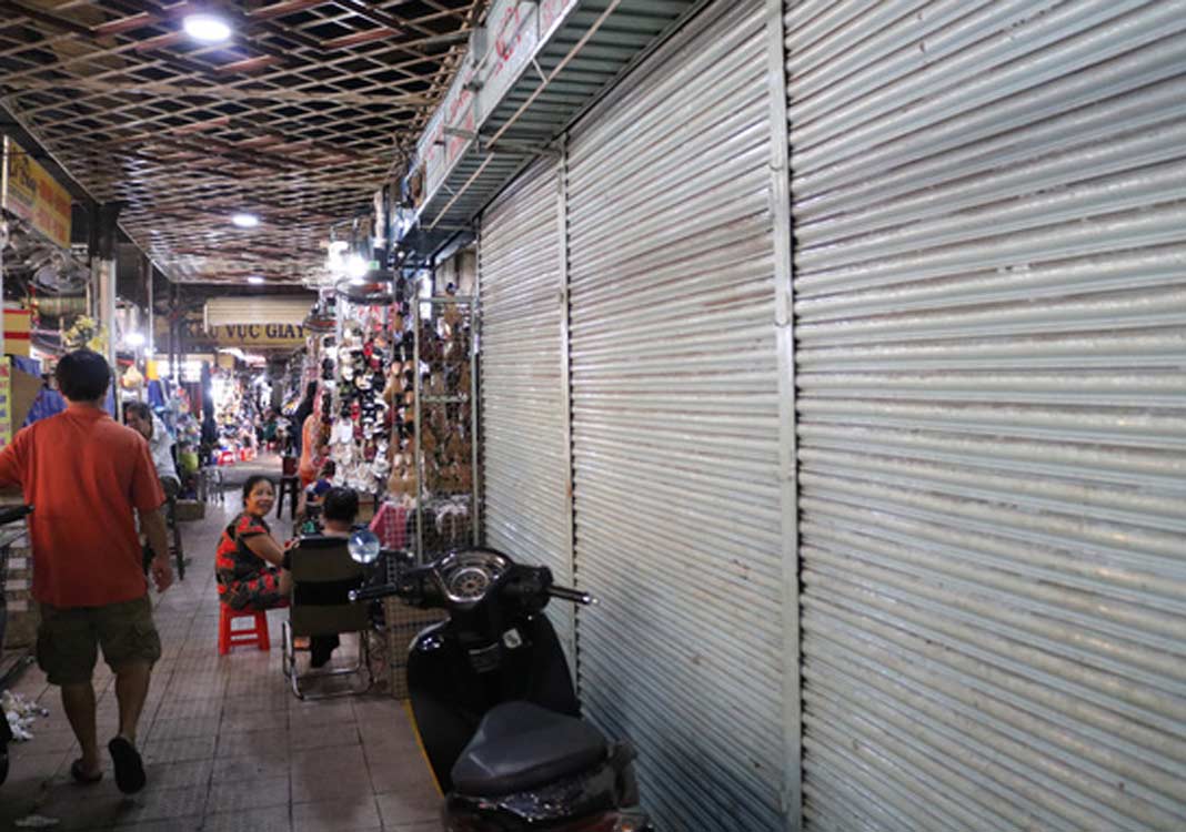 Over 18,000 HCMC-based household businesses stop operations