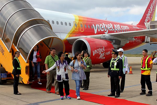 CAAV ends social distancing on aircraft