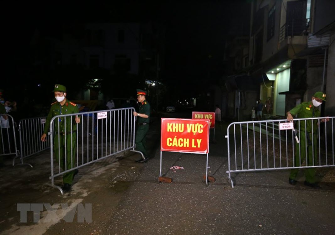Lockdown lifted for Hanoi’s last quarantined village
