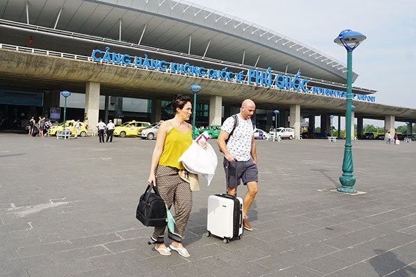 Vietnam prepares to reopen doors to int’l tourists