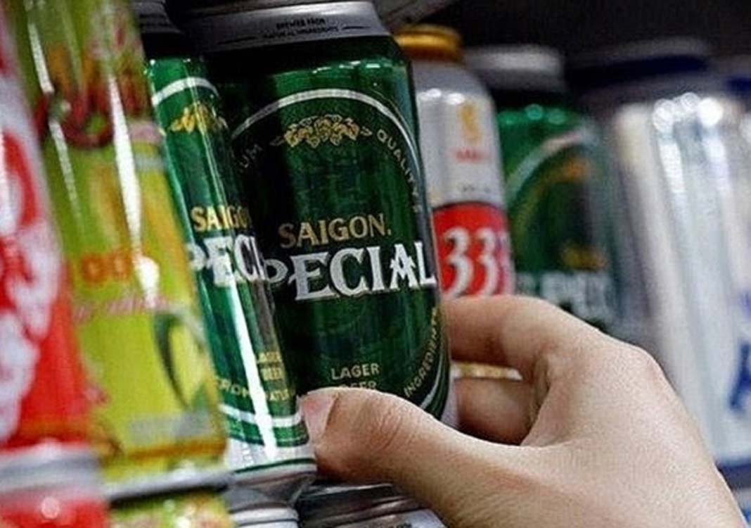 Decree 100, Covid-19, rumors drive down Sabeco’s market share