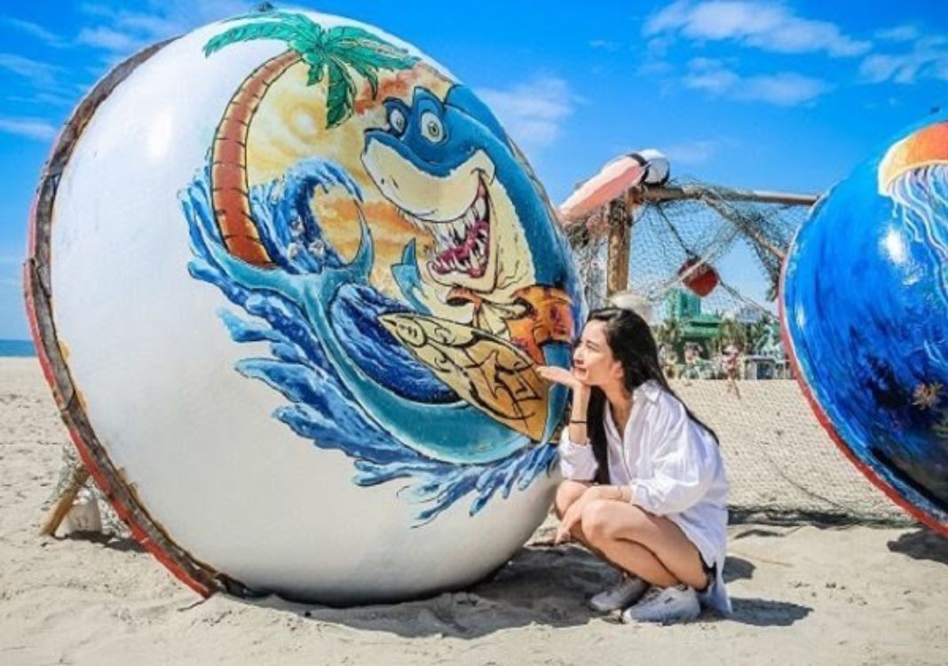 Saigon Times, Danang call on residents to tour Vietnam