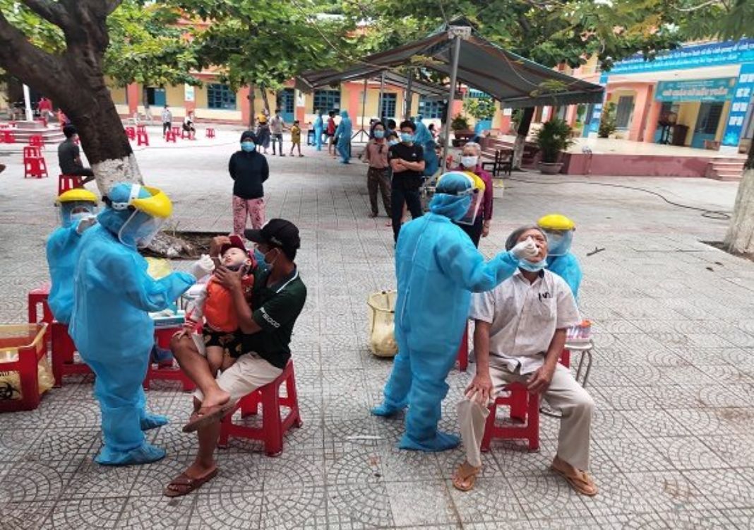 "Saigon Times – Great Circle – Together we win Covid-19" program kicks off