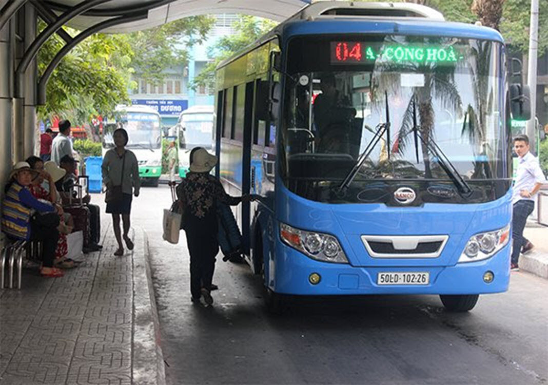 Bus subsidies in HCMC increase by VND141 billion