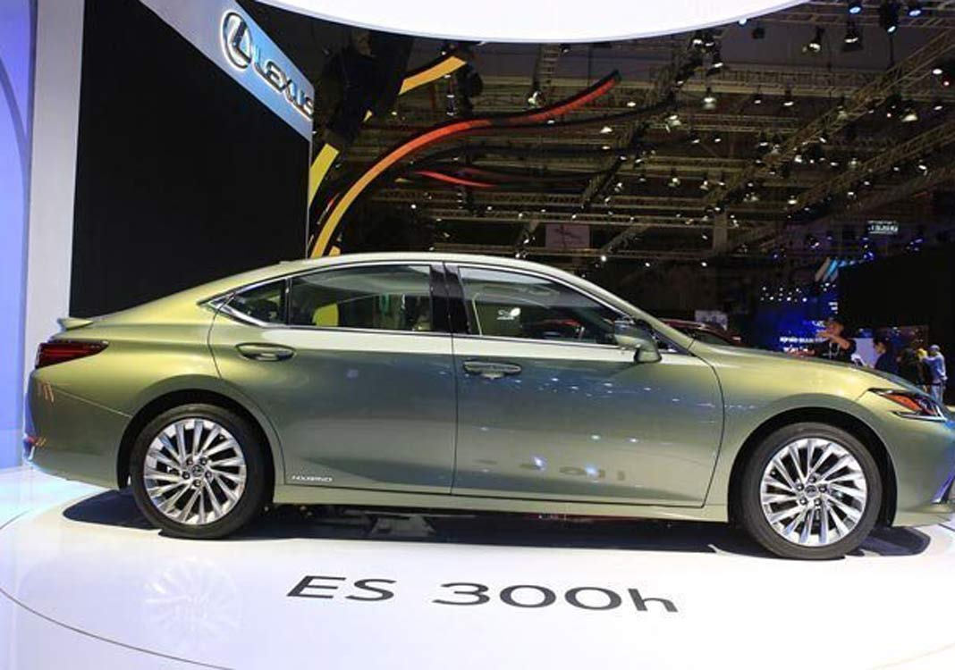 Vietnam’s CBU car imports soar in August