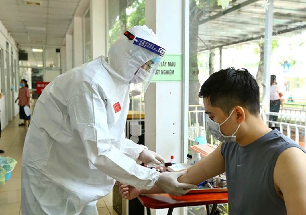 Some 200,000 Danang households to undergo Covid-19 tests