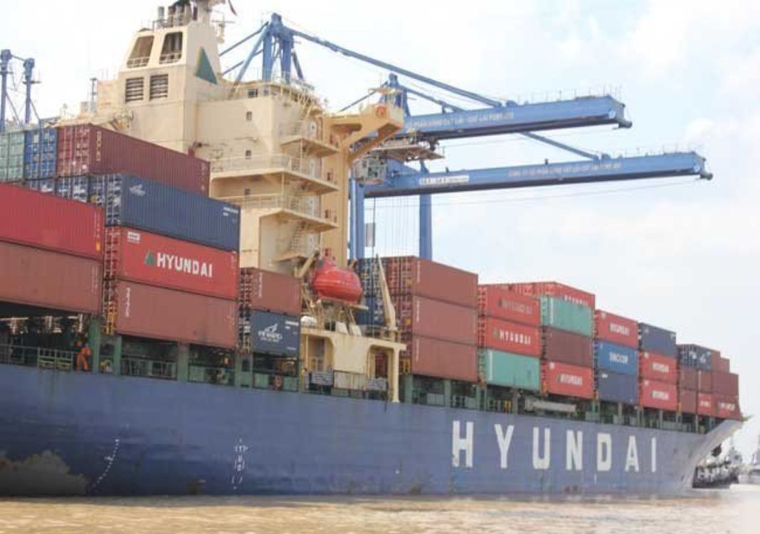 Business closures in HCMC on the rise despite economic recovery