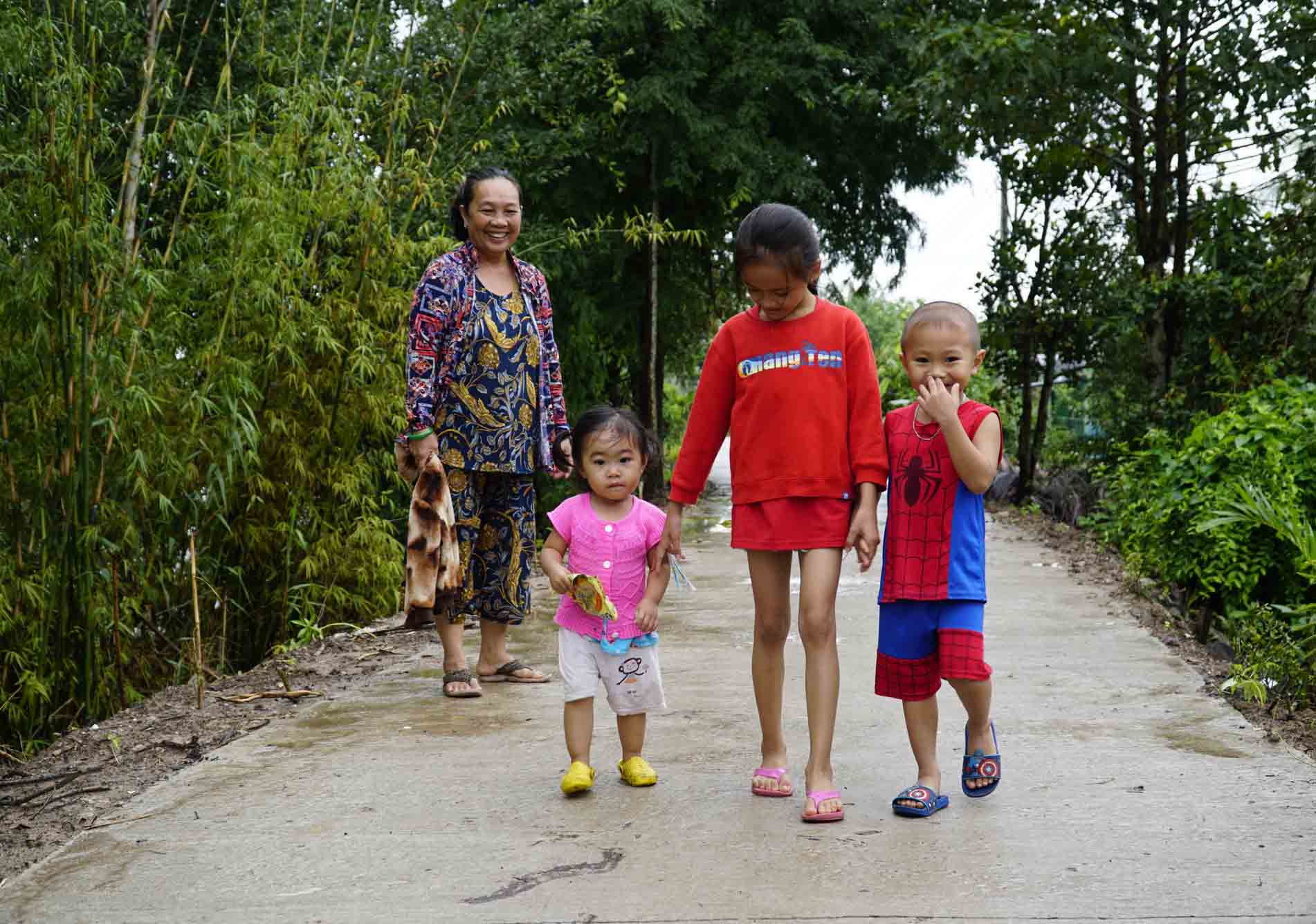 Ton Dong A provides generous support for Green Summer campaign