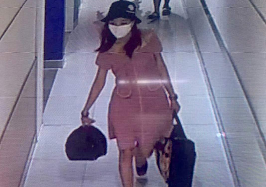 Female bank robber caught in HCMC