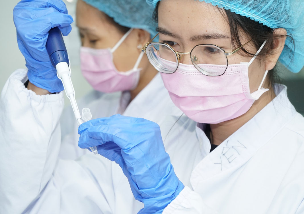 Vietnam set to start Covid-19 vaccine trial on people this month