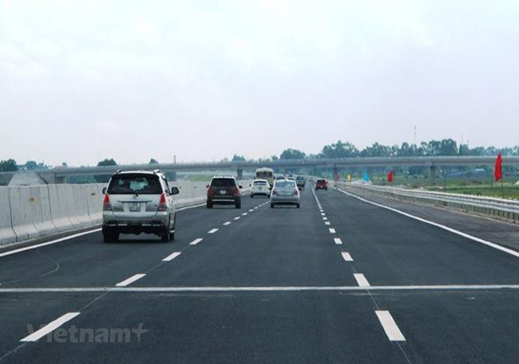 Over VND16.5 trillion needed for road project linking HCMC, Mekong Delta provinces