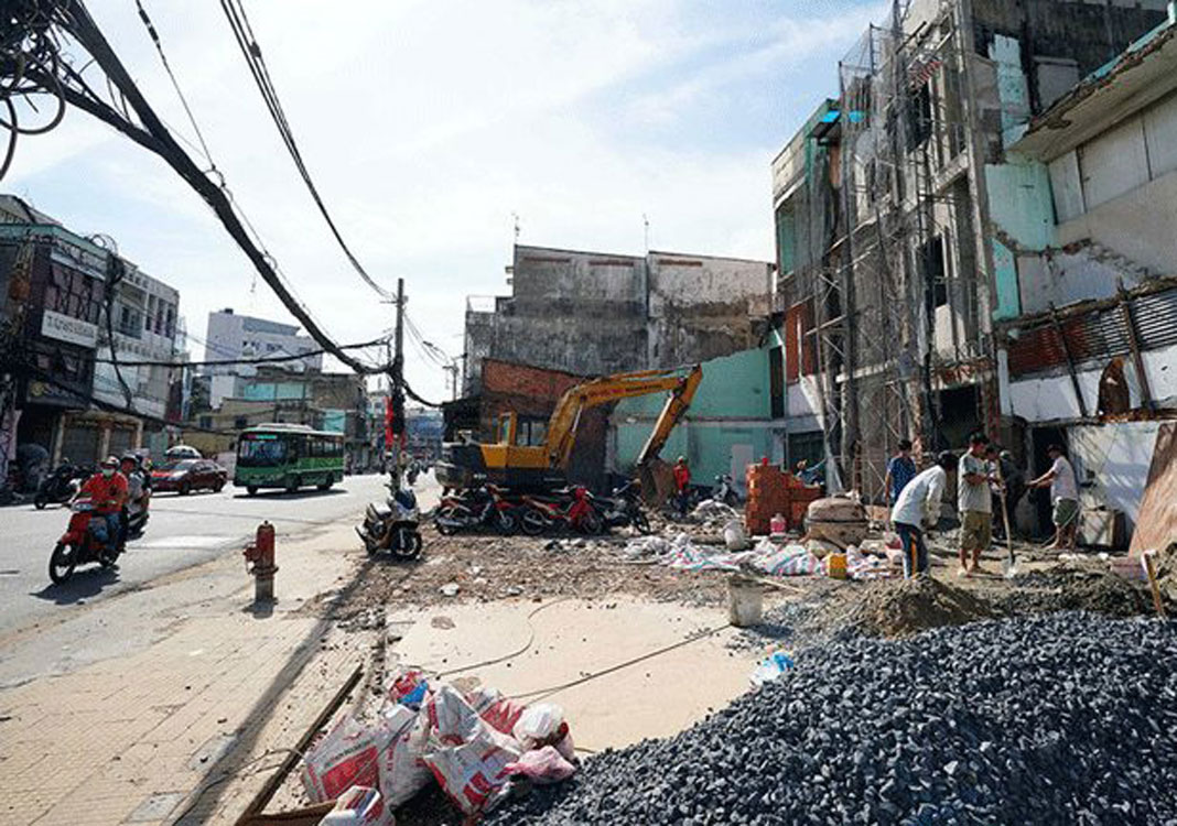 HCMC’s second metro line project on verge of capital shortage