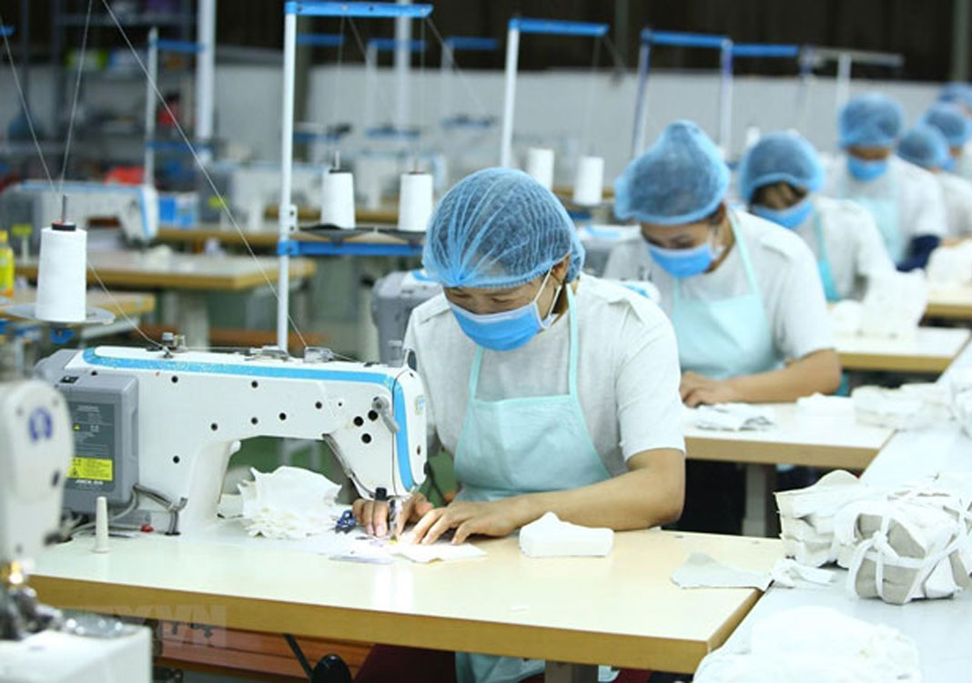 Textile-garment exports likely to fall after 25 years