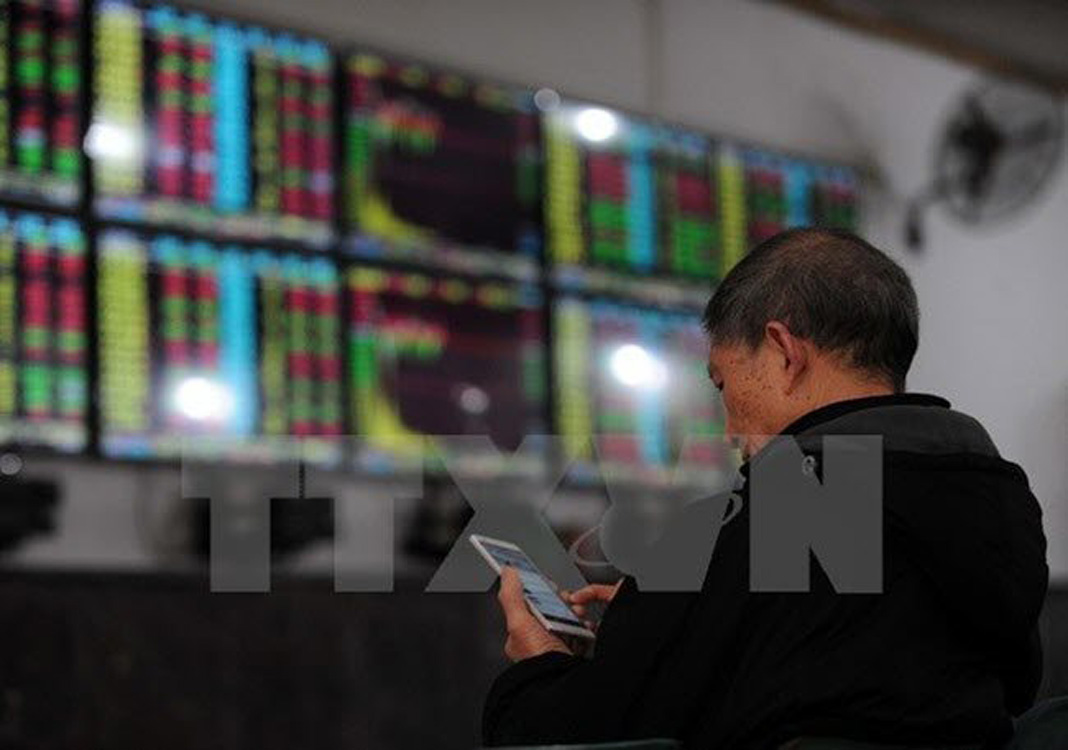 VN-Index hits new high on upbeat investor sentiment