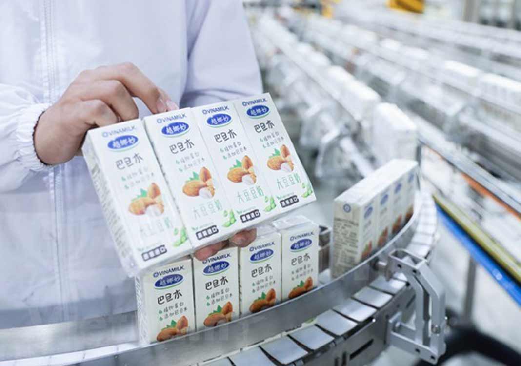 Vinamilk exports first huge batch of milk to China in 2021