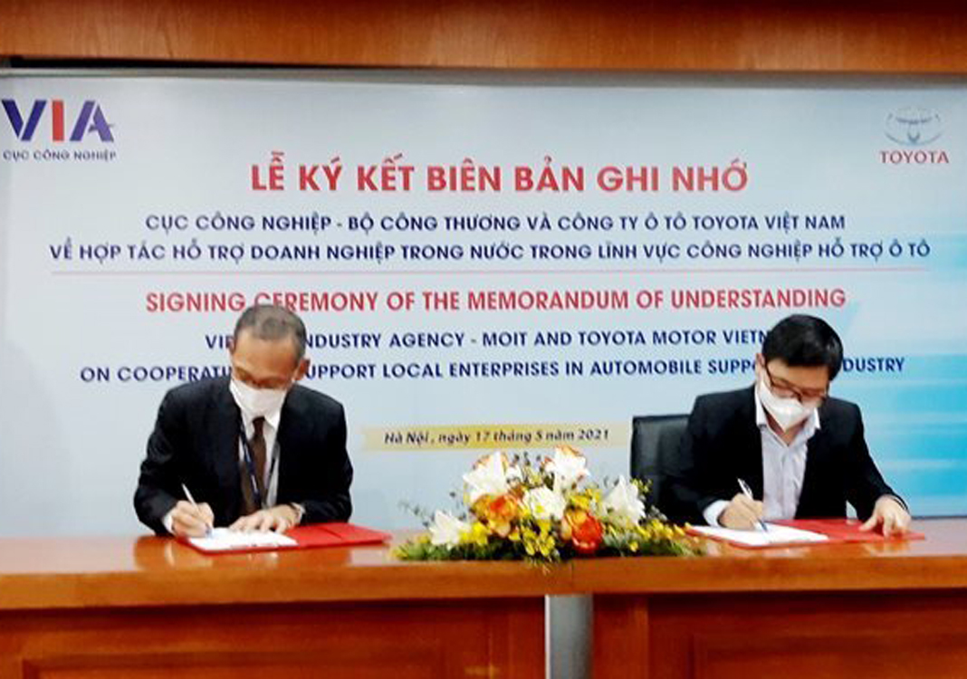 Toyota offers support to Vietnamese auto part producers
